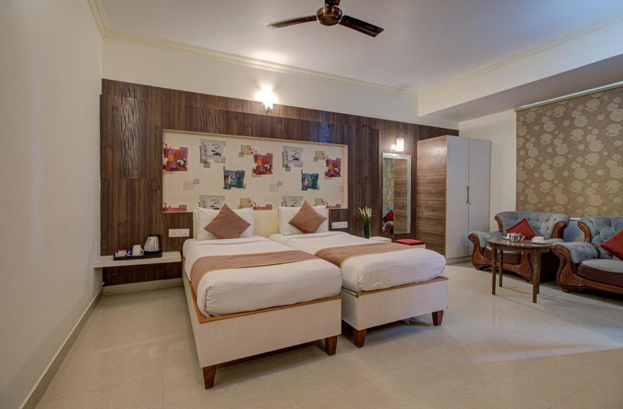 Hotel Royal Classio, بنغالور المظهر الخارجي الصورة